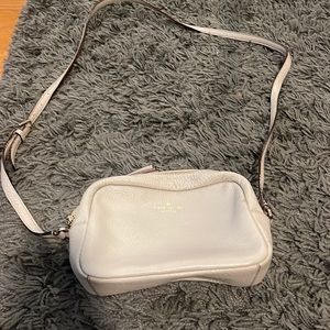 Lightly worn Kate Spade crossbody bag
